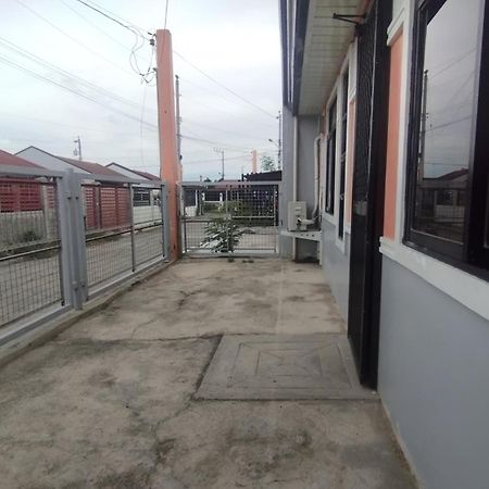 2 Bedroom House At Deca Homes Talomo Davao City Екстериор снимка