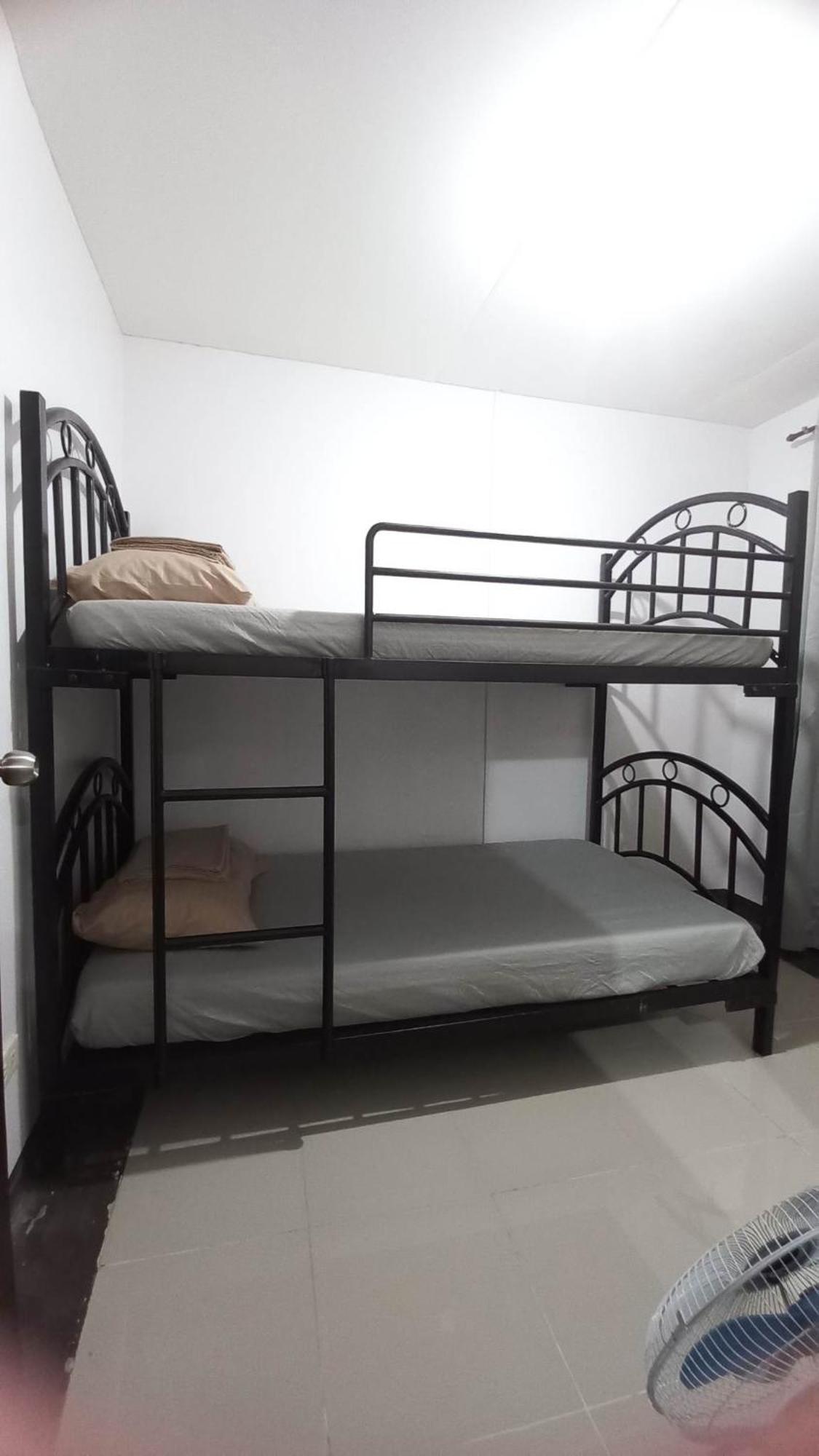 2 Bedroom House At Deca Homes Talomo Davao City Екстериор снимка